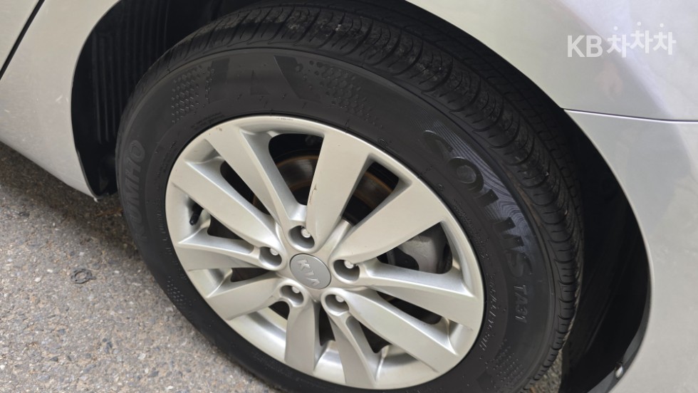 2014 - kia k3