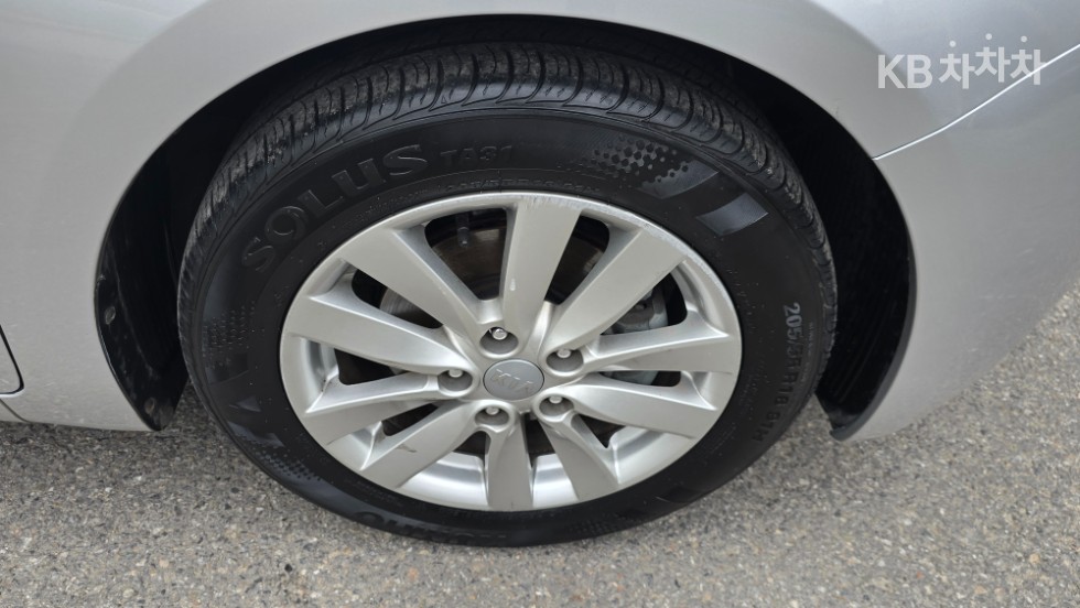 2014 - kia k3