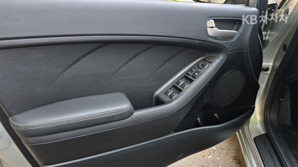 2014 - kia k3