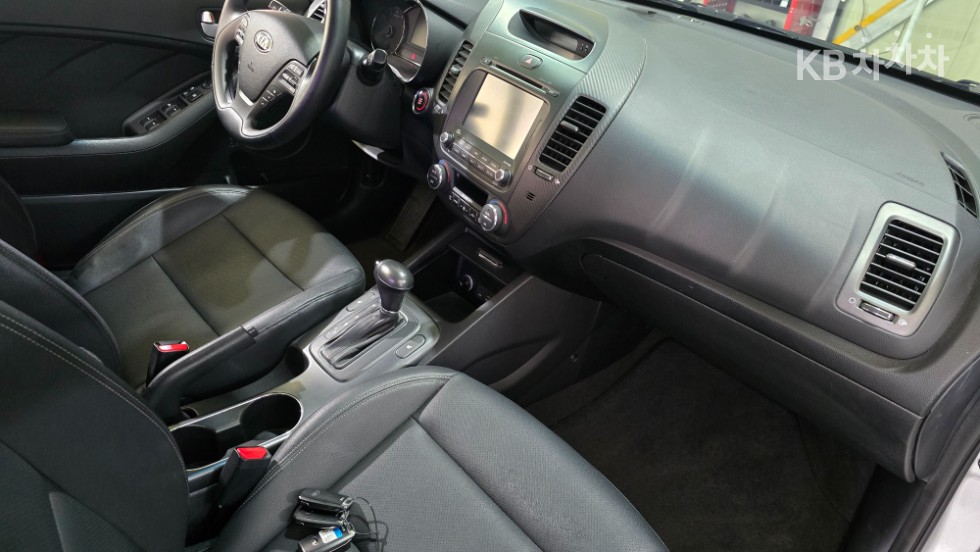2014 - kia k3