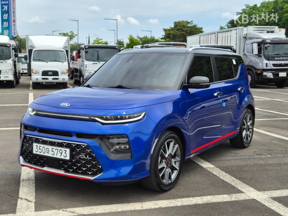 2019 - kia soul