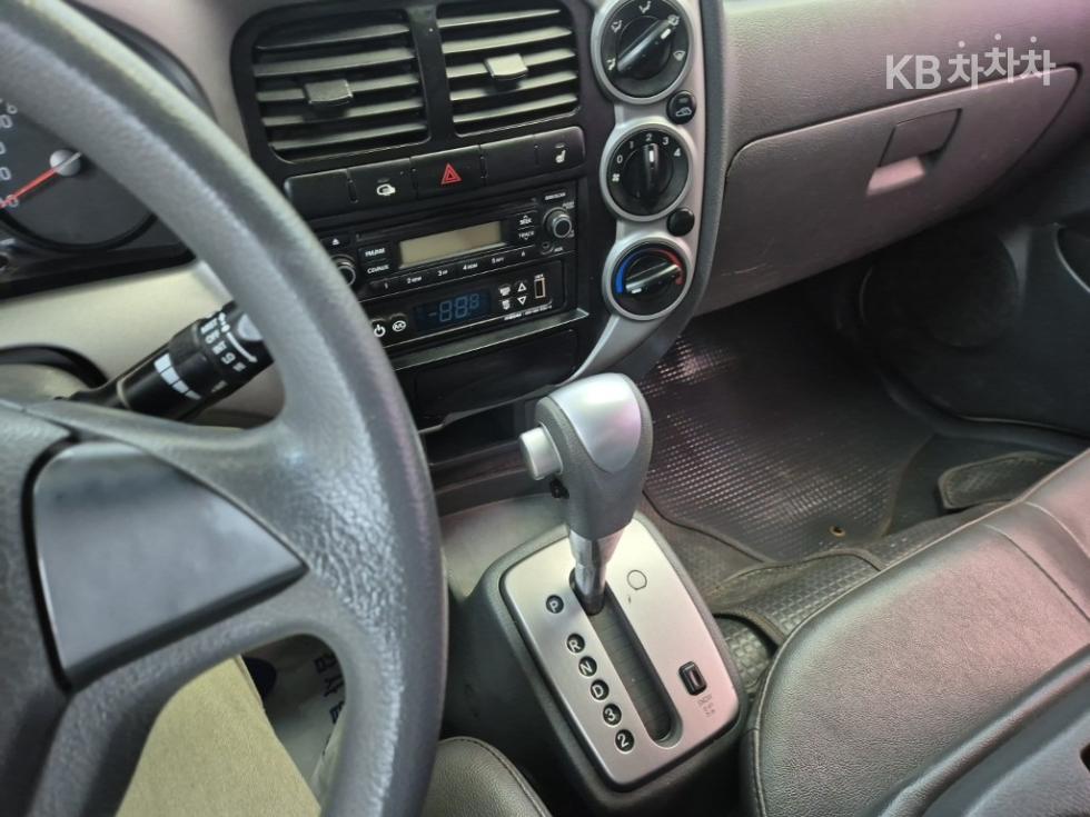2014 - kia bongo iii