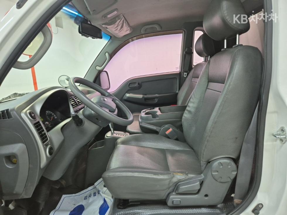 2014 - kia bongo iii