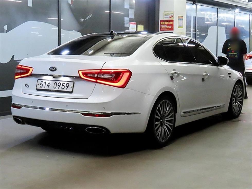 2016 - kia k7