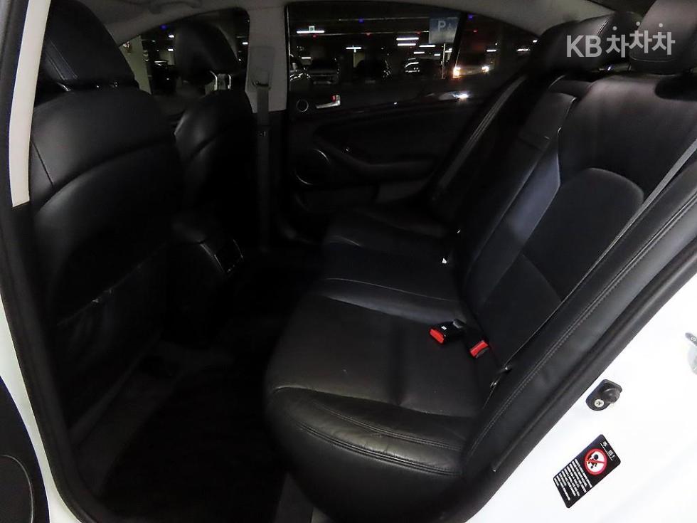 2016 - kia k7