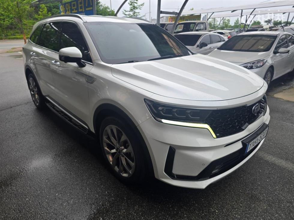 2021 - kia sorento