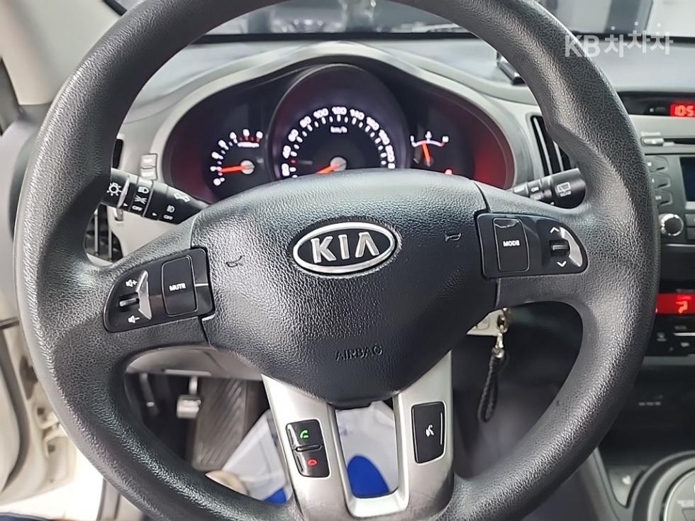 2011 - kia sportage