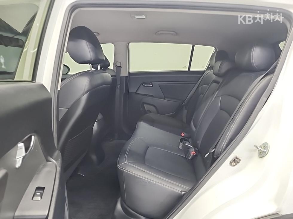 2011 - kia sportage