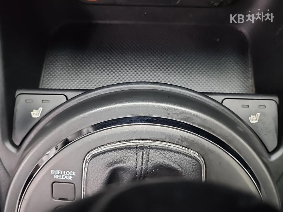 2011 - kia sportage