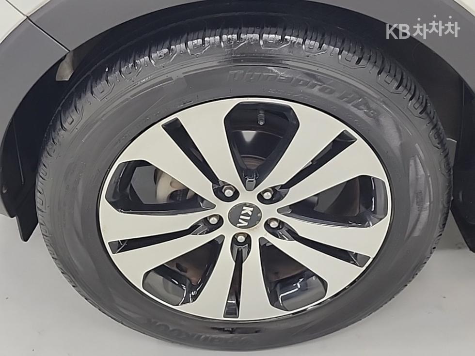 2011 - kia sportage