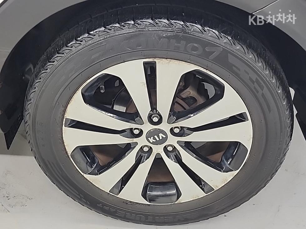 2011 - kia sportage
