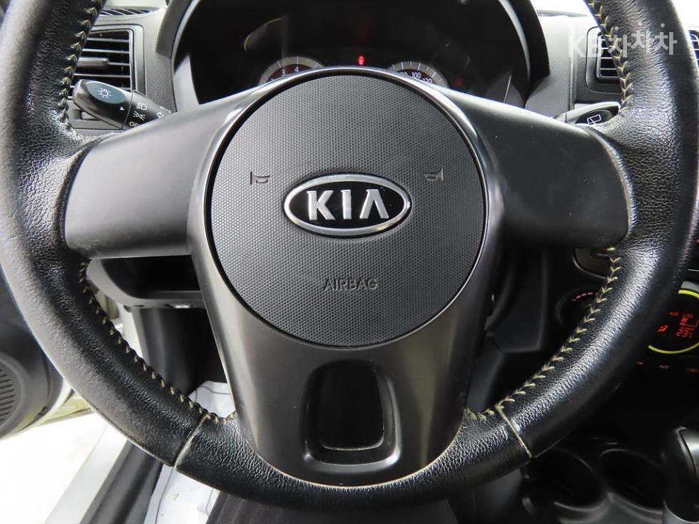 2011 - kia morning