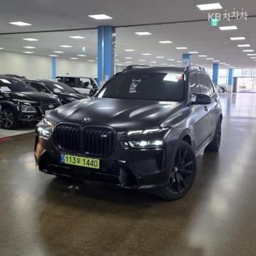 BMW X7 M60i xDrive M sport 6STR — foto 1