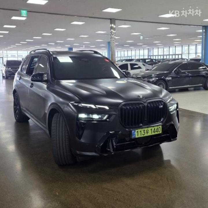 BMW X7 — miniaturë 2