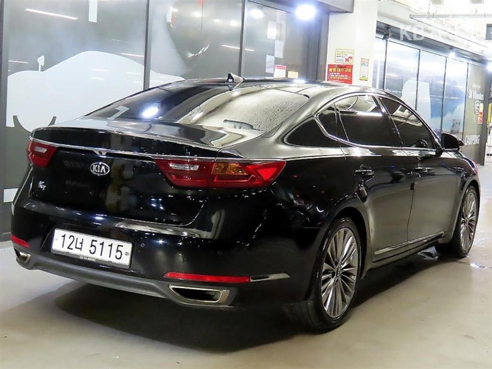 2017 - kia k7