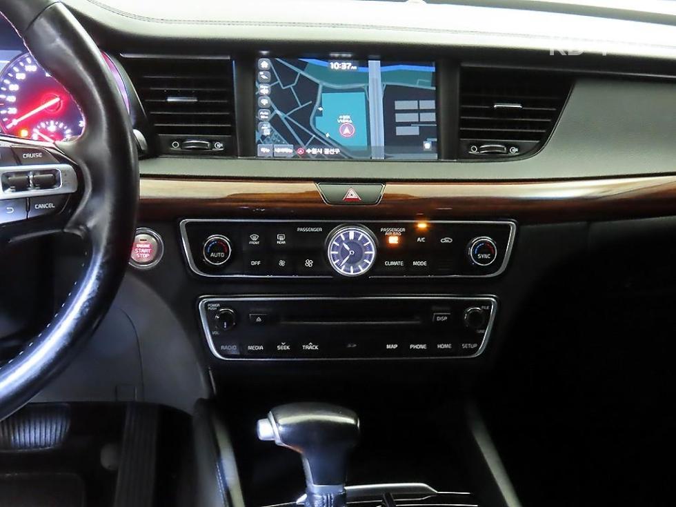 2017 - kia k7