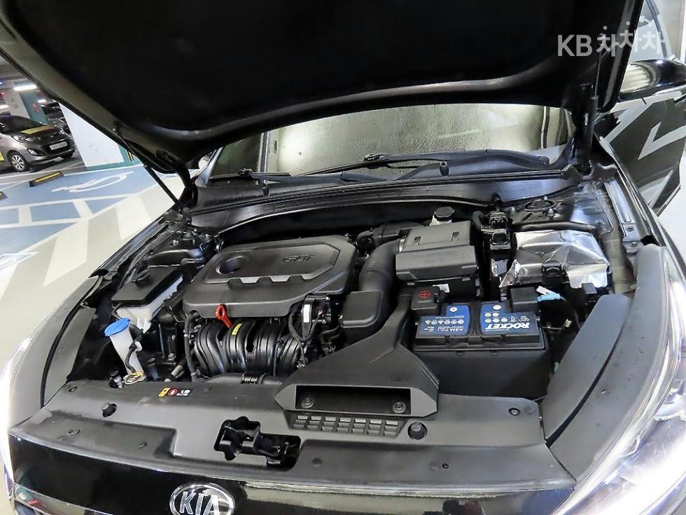 2017 - kia k7