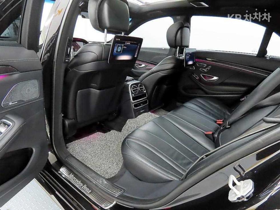 2018 Mercedes-Benz S photo