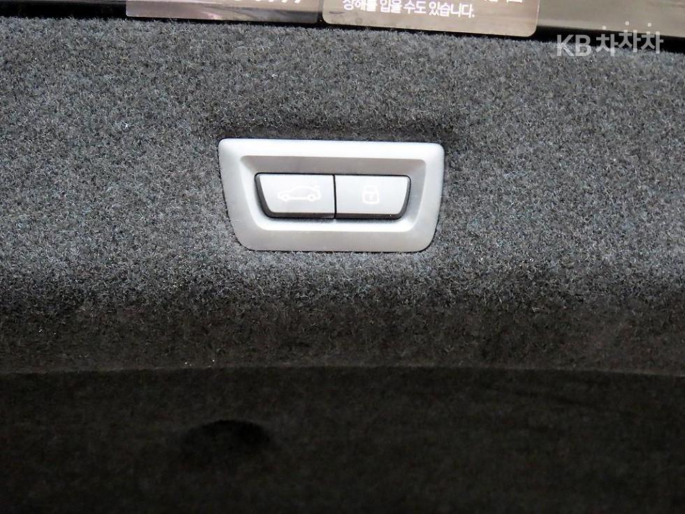 BMW 7er — miniaturë 15
