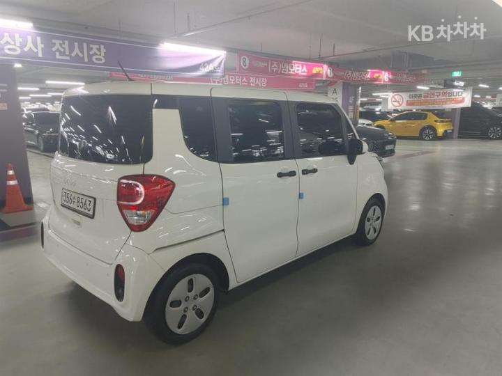 Kia Ray Van 1.0 Gasoline Van Standard — фото 4