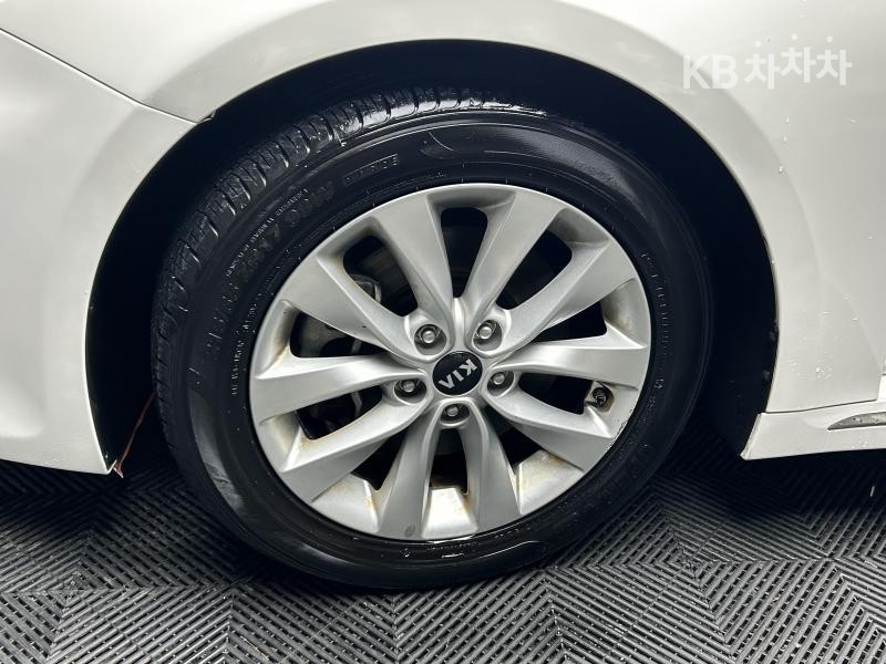 2016 - kia k5