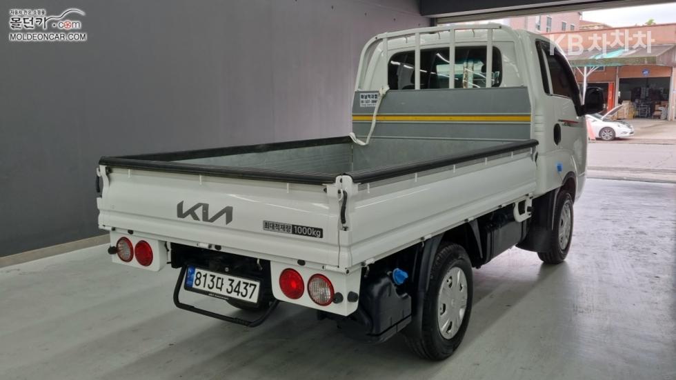 2023 - kia bongo iii