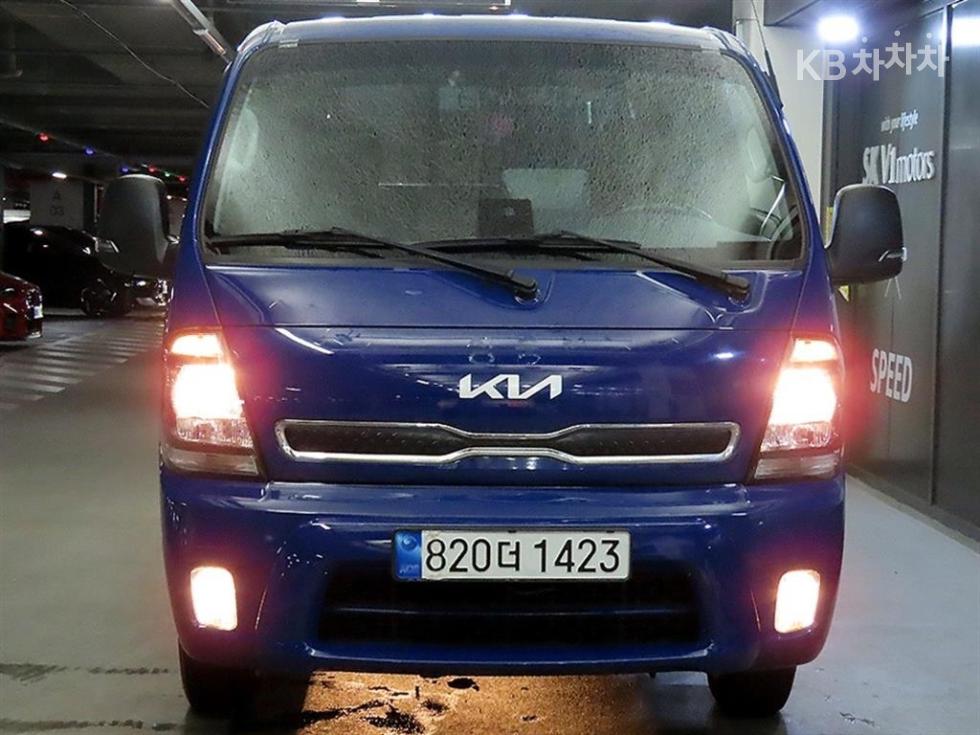 2023 - kia bongo iii
