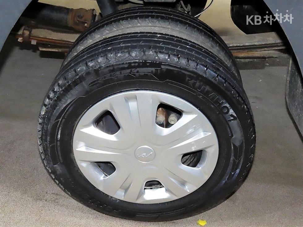2023 - kia bongo iii