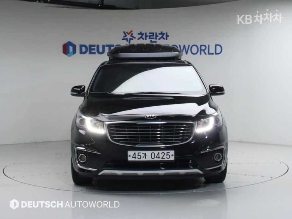 2017 - kia carnival