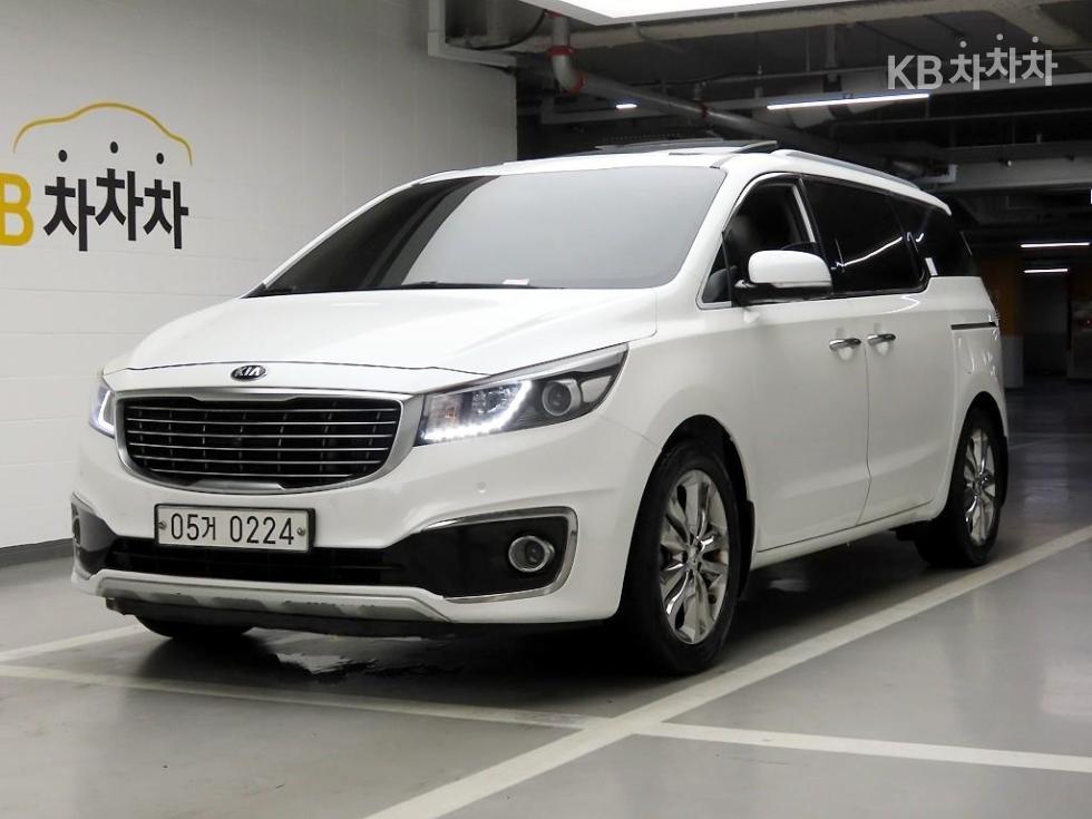 2017 - kia carnival