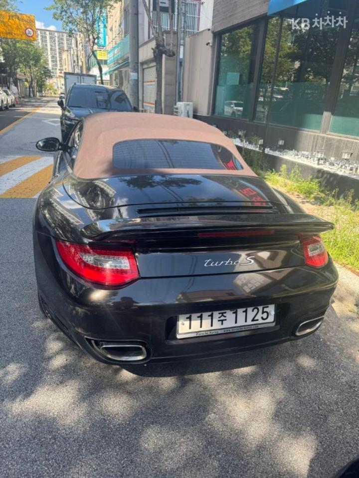 Porsche 911 Carrera/ 911 Targa Turbo S Cabriolet 997