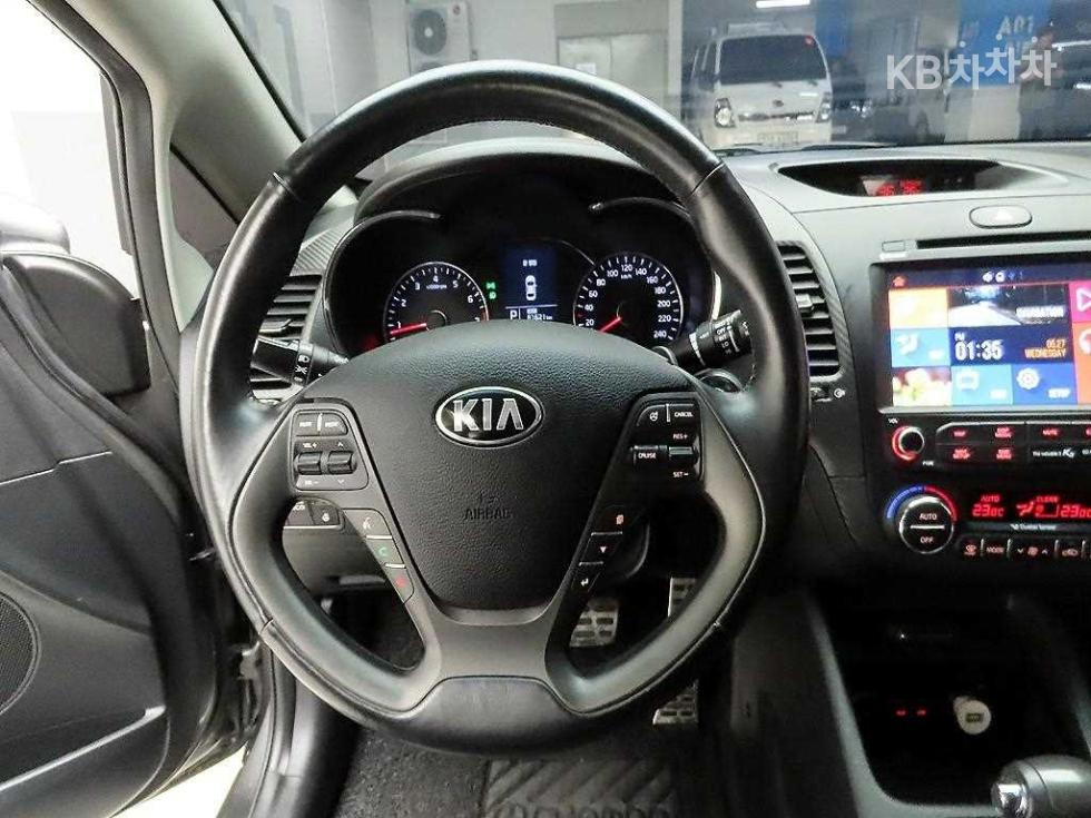 2013 - kia k3