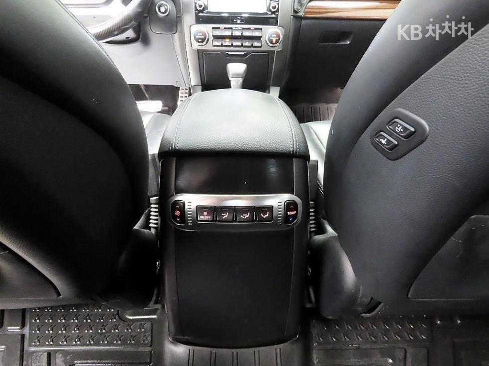 2017 - kia mohave