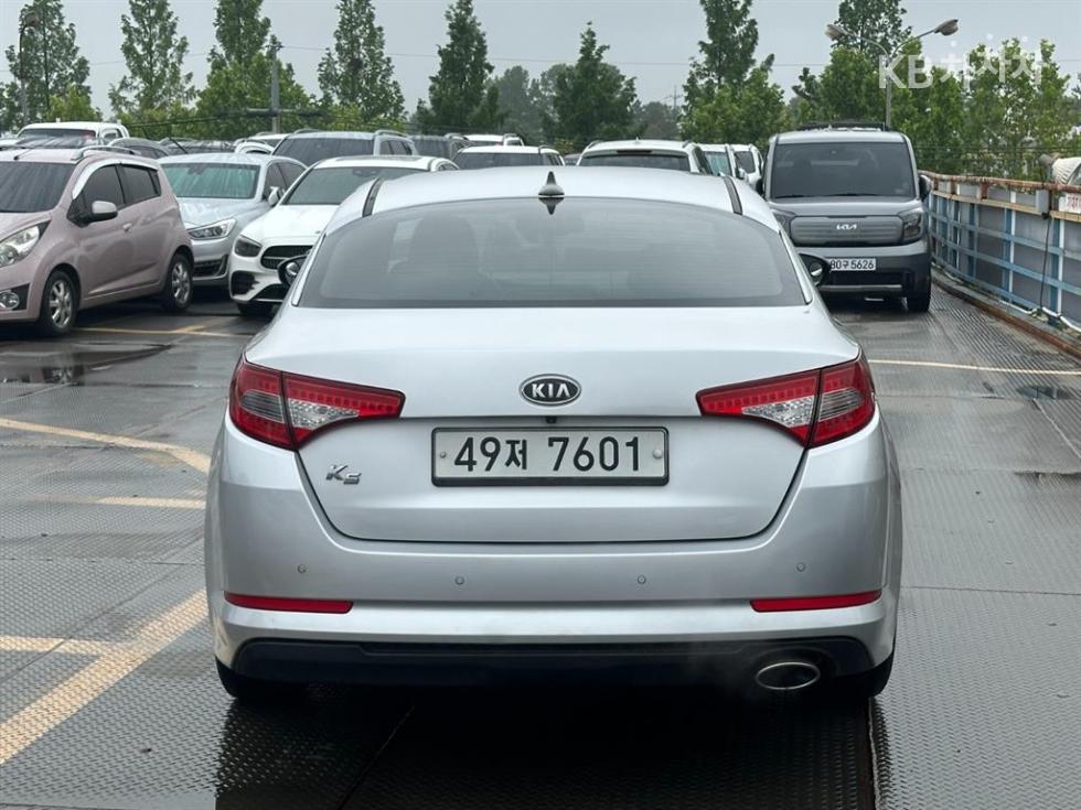 2011 - kia k5