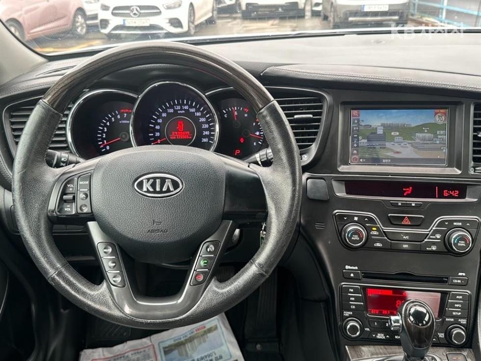 2011 - kia k5