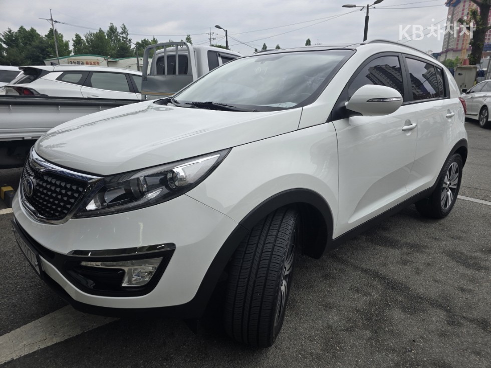 2014 - kia sportage