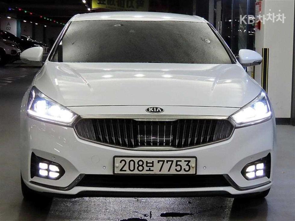 2019 - kia k7