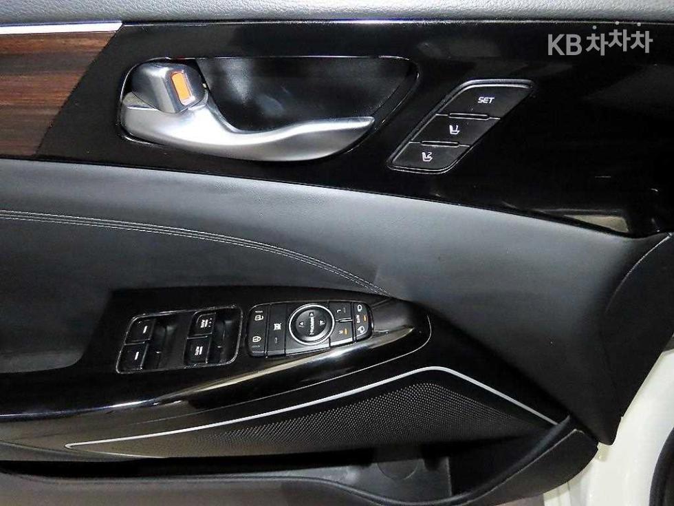 2019 - kia k7