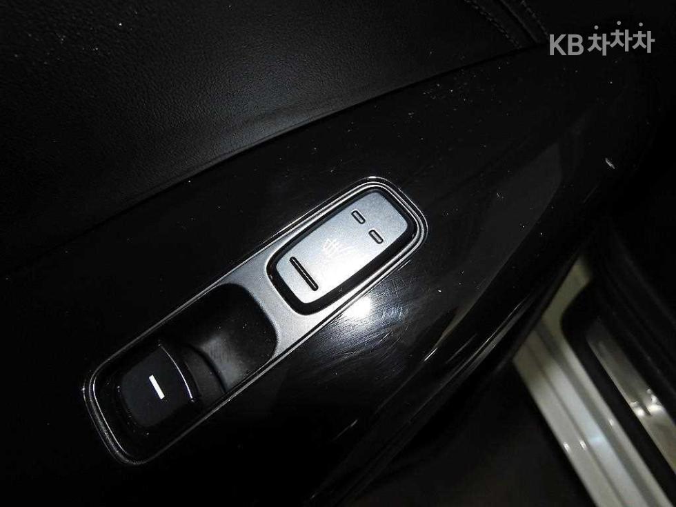 2019 - kia k7
