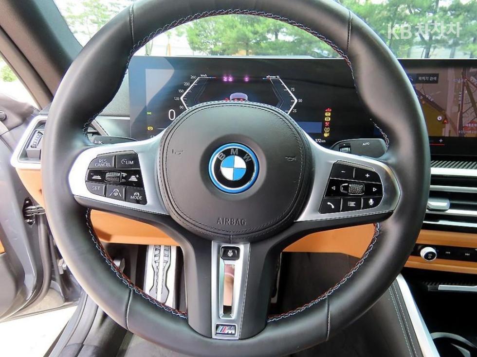 2024 - bmw i4