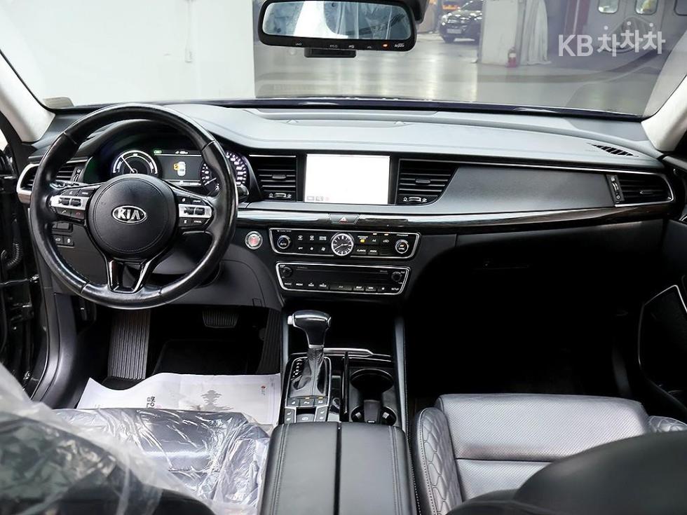 2017 - kia k7
