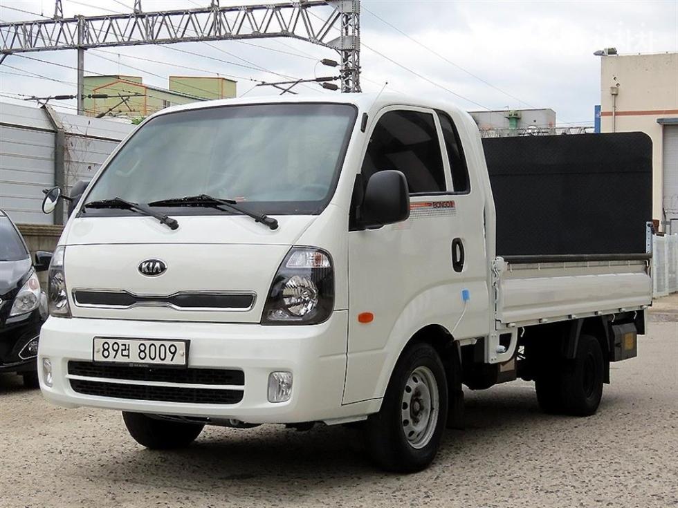 2016 - kia bongo iii