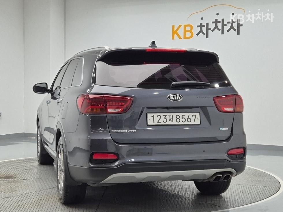 2019 - kia sorento
