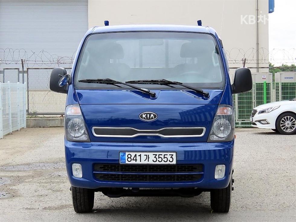 2013 kia bongo iii