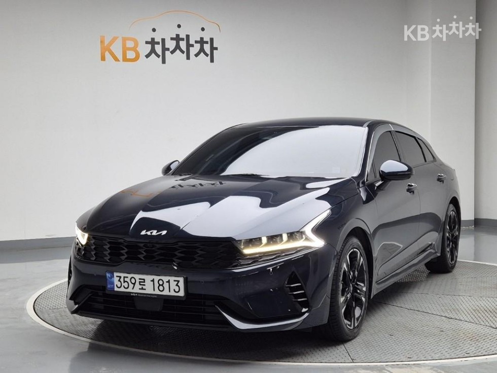 2023 - kia k5