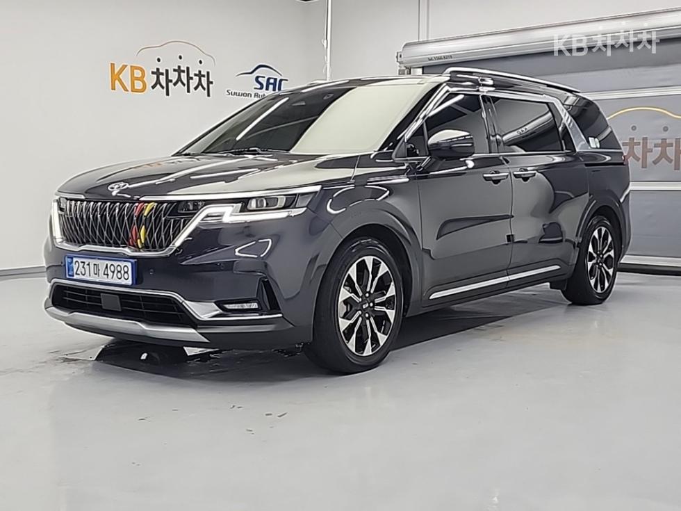 2021 Kia carnival D2.2 9-seater Noblesse