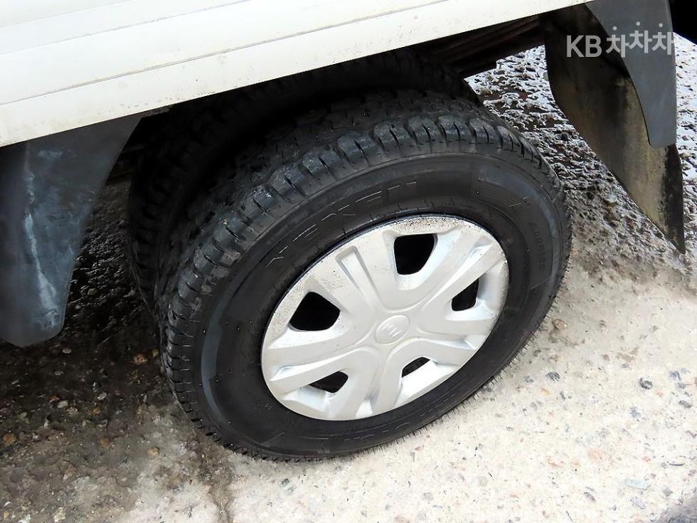 2019 - kia bongo iii