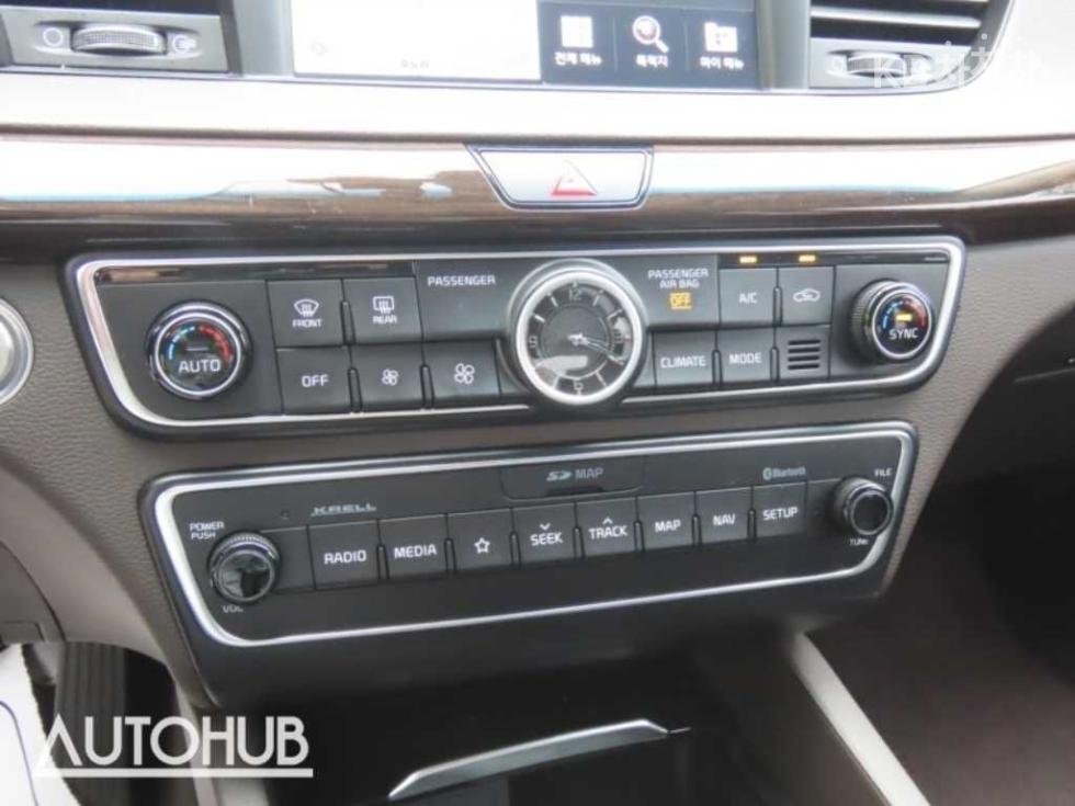 2019 - kia k7