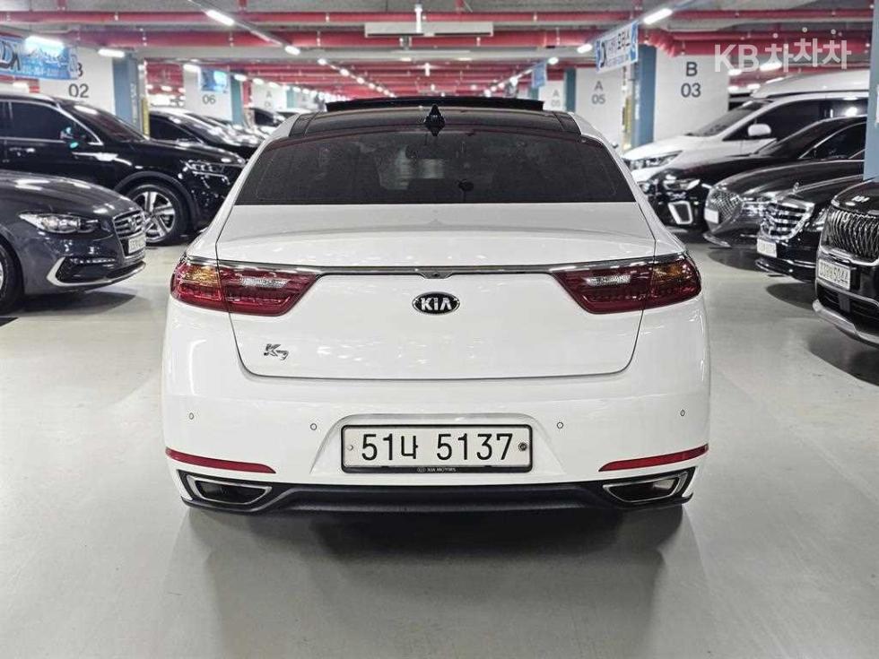 2017 - kia k7