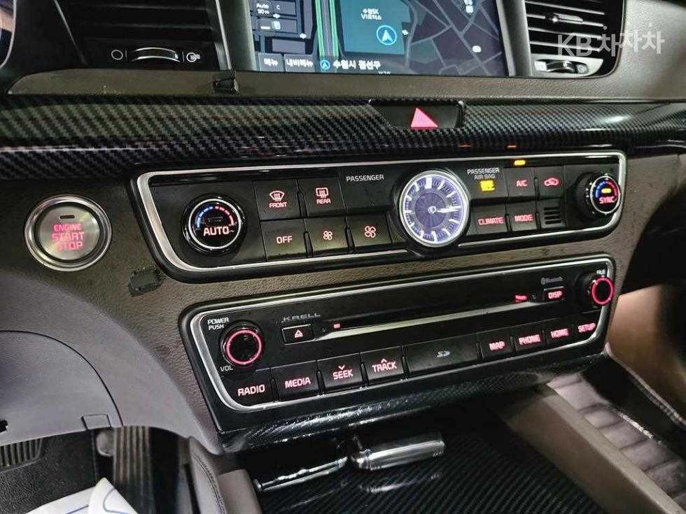 2017 - kia k7